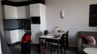 Photos of Adina Apartment Hotel Frankfurt Neue Oper