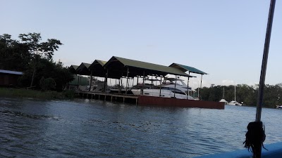 Photos of Calypso Marina