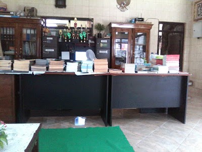 Photos of Kantor Pengurus Pondok Al Qodiri