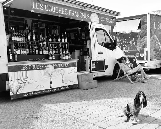LES COUDEES FRANCHES, cave ambulante • vins naturels