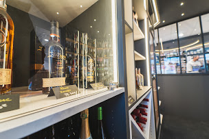 Photo n°8 de Smoke'King Treillieres, FDJ, confiserie,Tabac, Vins, Cigares, CBD, Cigarette électronique, PUFF, nirio à Treillières (Boutique de cigarettes électroniques)