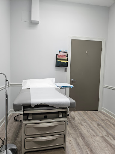 Gwinnett Clinic at Snellville - Thumbnail