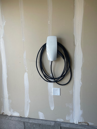EV Charging Professionals - Visual