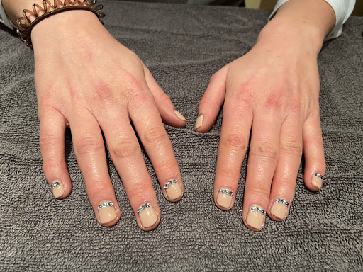 Louise's Nail & Beauty - Thumbnail