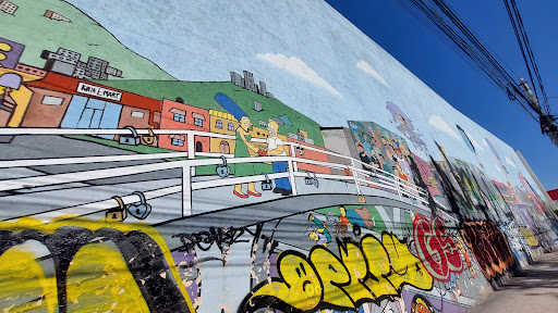 Mural De León "Los Simpsons" Gallery - Mexico