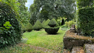 Photo n°2 de A Fleur D'écorce à Lescherolles (Service d'entretien de pelouse)
