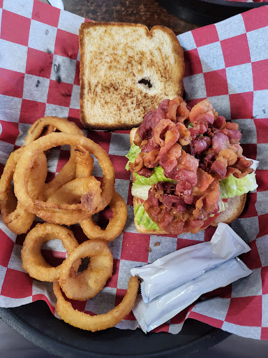 The Oak Cafe - Visual