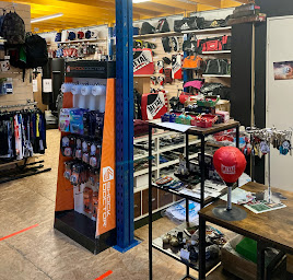 Photo n°9 de Fuji Sport à Souffelweyersheim (Magasin d'articles de sports)