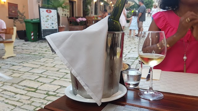 KONOBA DE AMICIS - Fish restaurant Rovinj