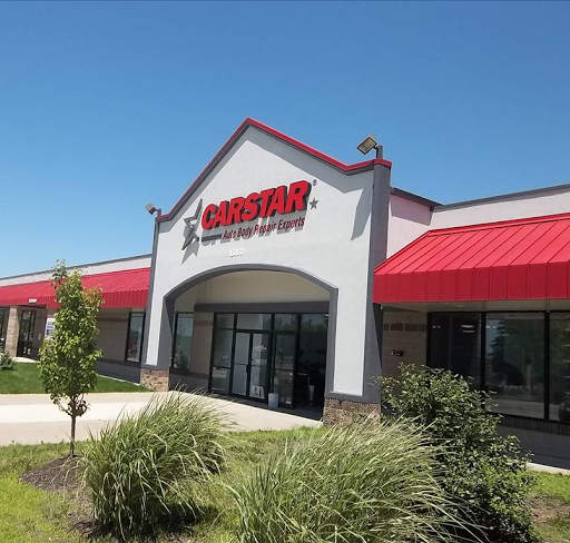 CARSTAR Crystal 135th Street - Thumbnail