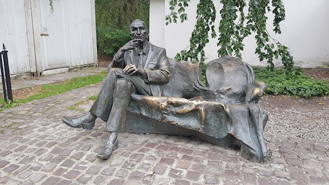 Szeroka 33
