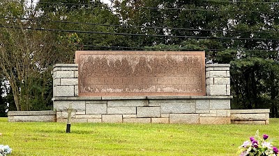 Anniston Memorial Gardens