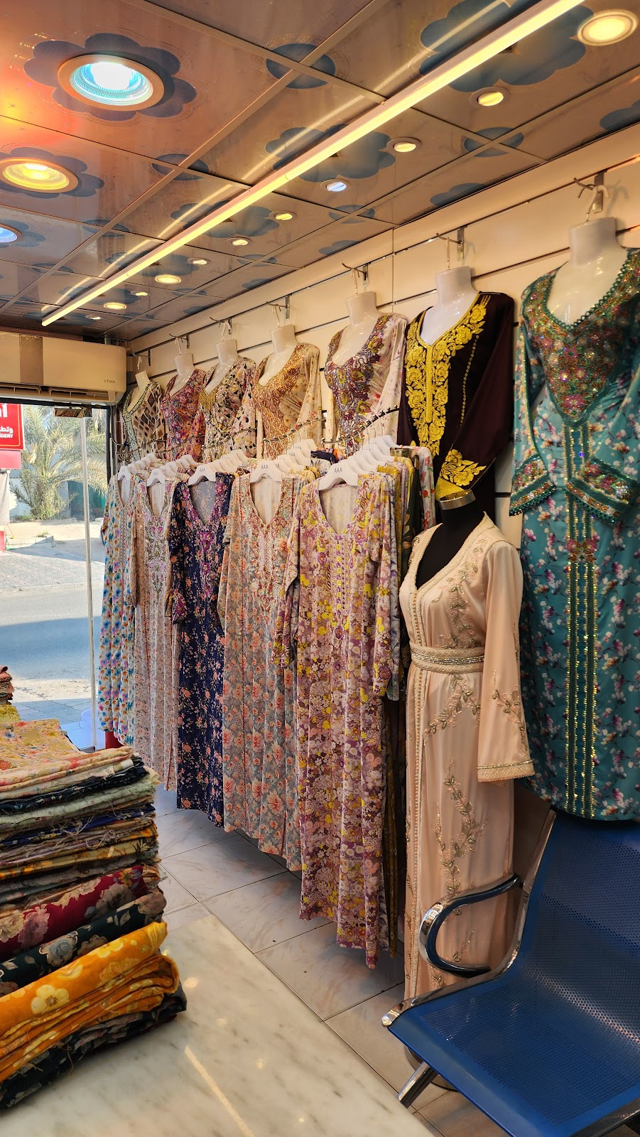 Shahid Ladies Tailoring & Embroidery - صورة 3