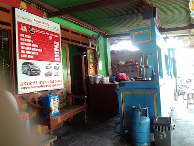 Photos of Bu Tumini Sari Rasa Jati Ayu Chicken Noodles