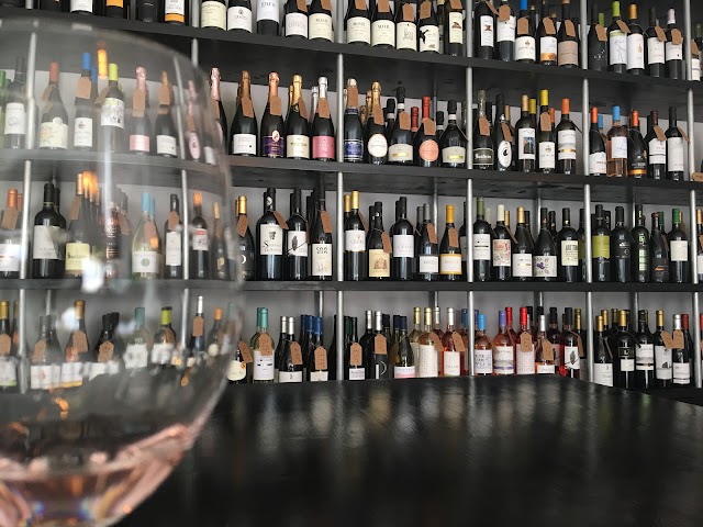 Epicur Wine Boutique & Food