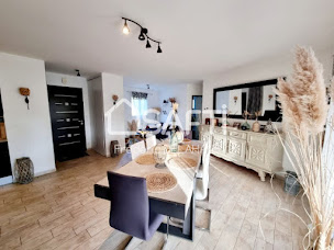 Photo n°39 de Frédéric Delahaye SAFTI Immobilier - Castelnau de Médoc à Castelnau-de-Médoc (Expert immobilier)