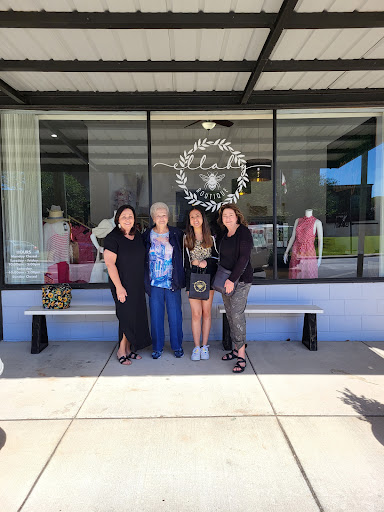 Ellaby Boutique LLC - Thumbnail