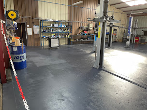 Photo n°2 de Ibéria Auto à Saint-Avé (Atelier de réparation automobile)