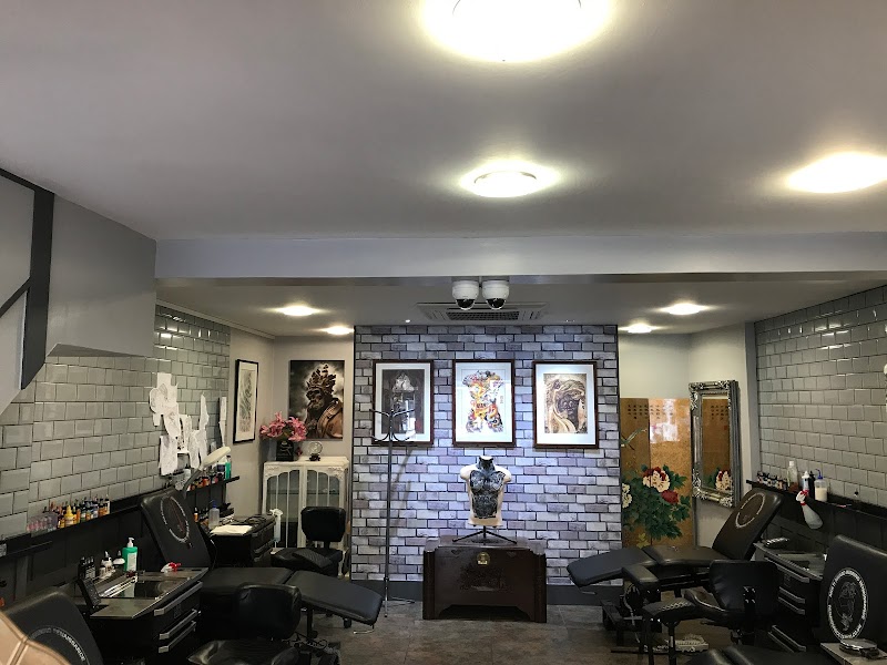 Renaissance Tattoo Studio photo 2