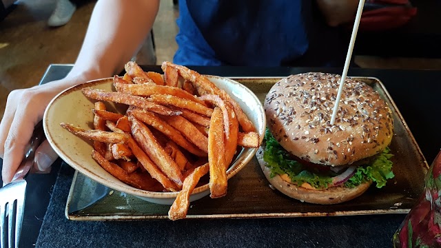 HANS IM GLÜCK Burgergrill