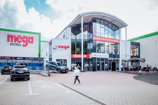Mega Einkaufszentrum Schleusingen GmbH & Co. KG