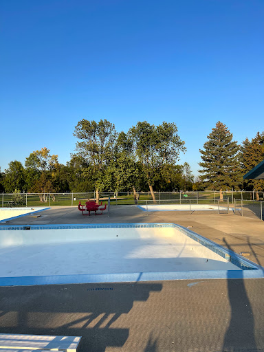 Warren Pool - Visual