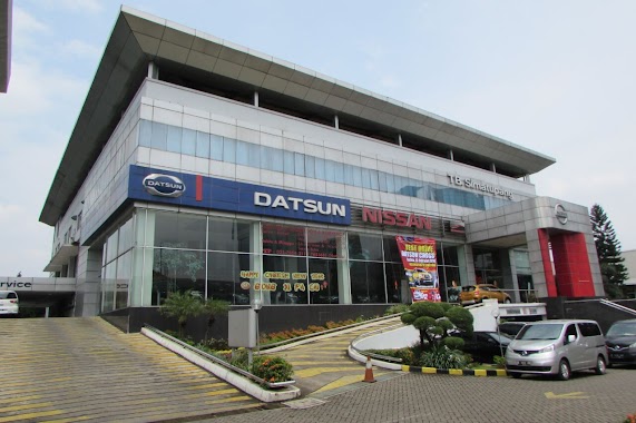 Indomobil Nissan Datsun TB Simatupang, Author: Piz Jun