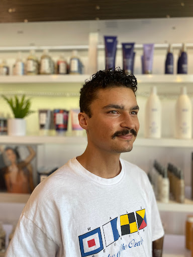 Ned Head’s Hair LLC Gallery - United States