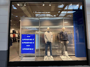 Photo n°1 de JACK & JONES à Talange (Magasin de t-shirts)