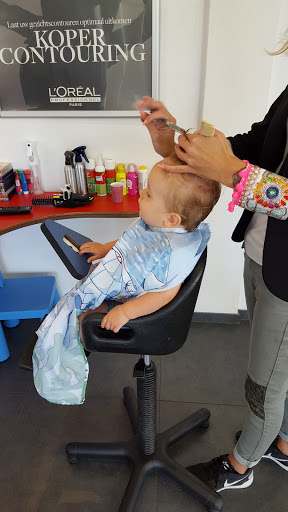 Kapper Hizi Hair Spijkenisse Maaswijk Boek nu online - Thumbnail