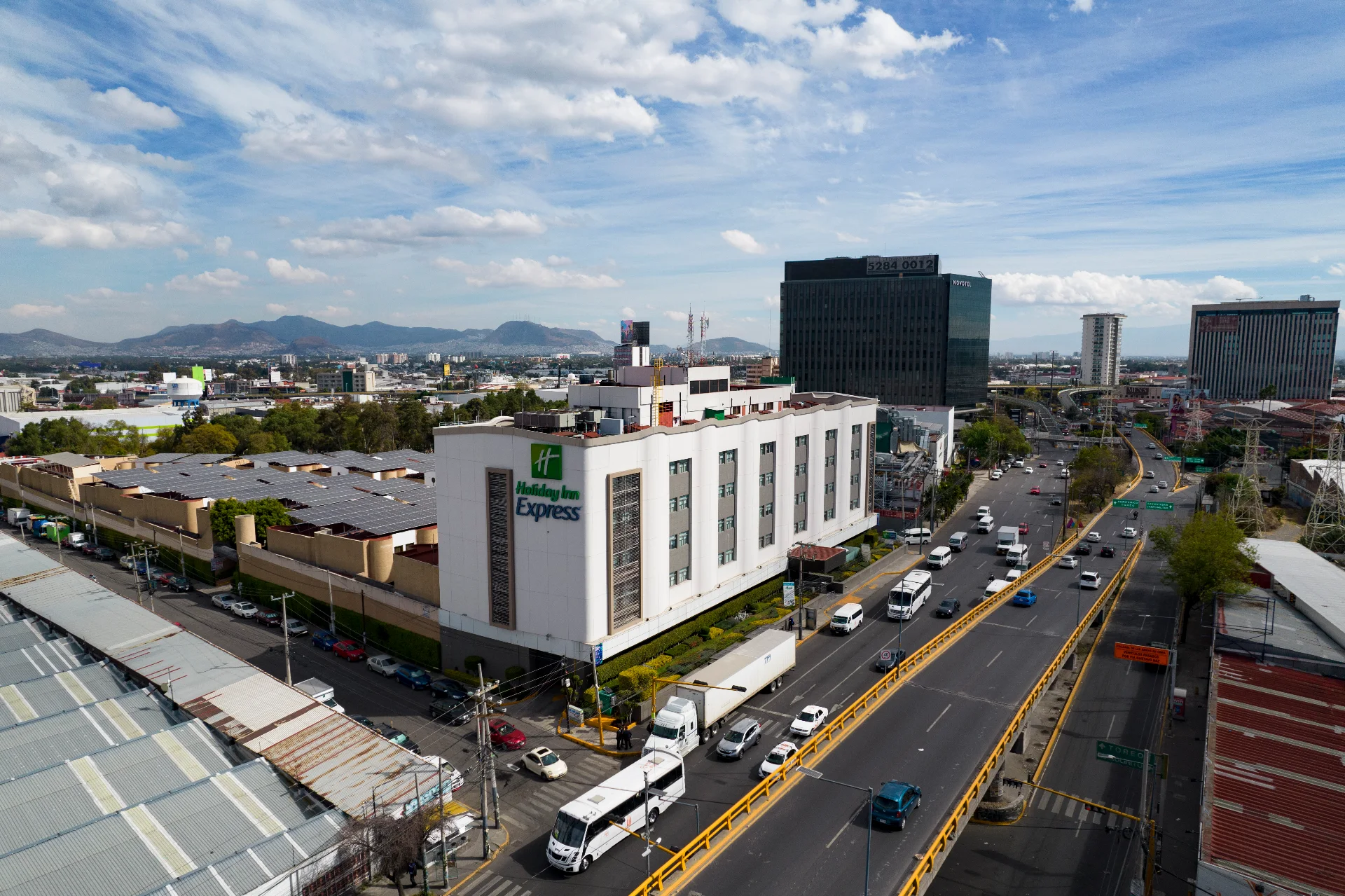 Holiday Inn Express Mexico - Toreo by IHG