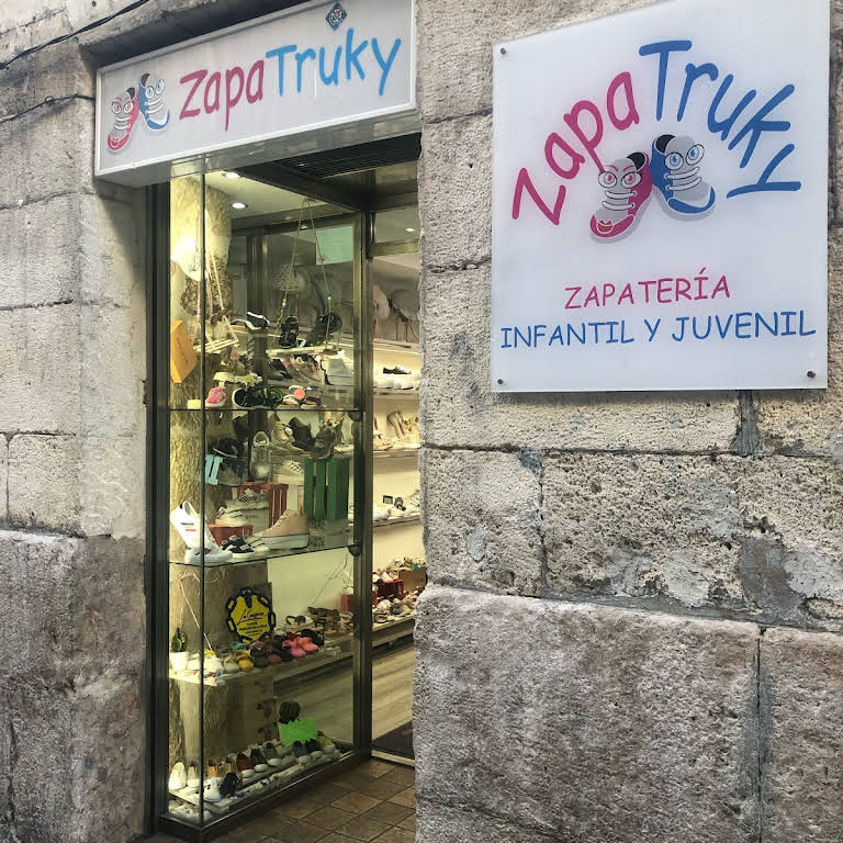 Incesante En necesidad de interior Zapatruky - Tu zapatería infantil y juvenil en Burgos