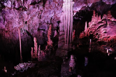 Lewis & Clark Caverns Main Visitor Center