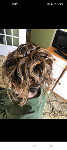 Epi dans l'hair - coiffure à domicile - Thumbnail
