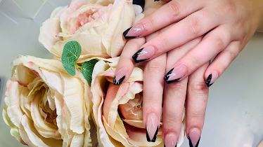 True Touch Nails And Spa