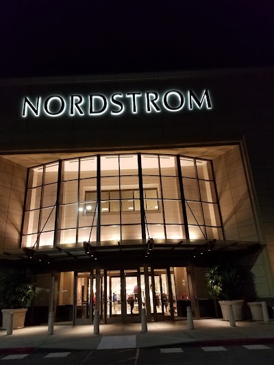 Photos of Nordstrom Los Cerritos Center