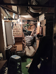 Photo n°3 de Yvelines Débarras à Gressey (Magasin d'antiquités)