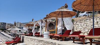 Shemo Beach Bar & Restaurant