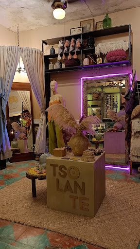 Tsolanté - Visual