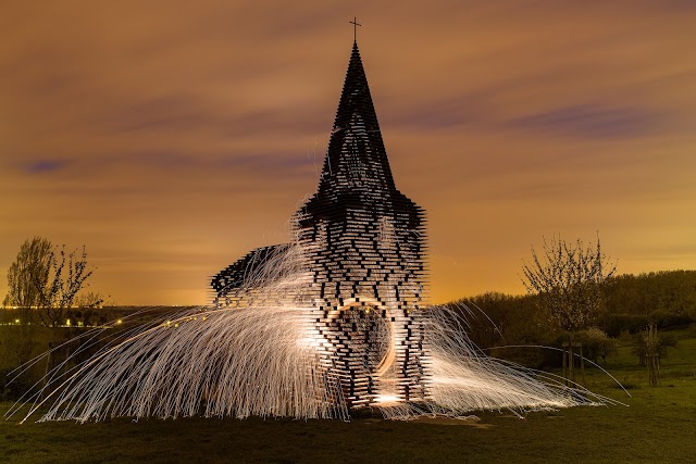 Doorkijkkerk - Reading between the lines