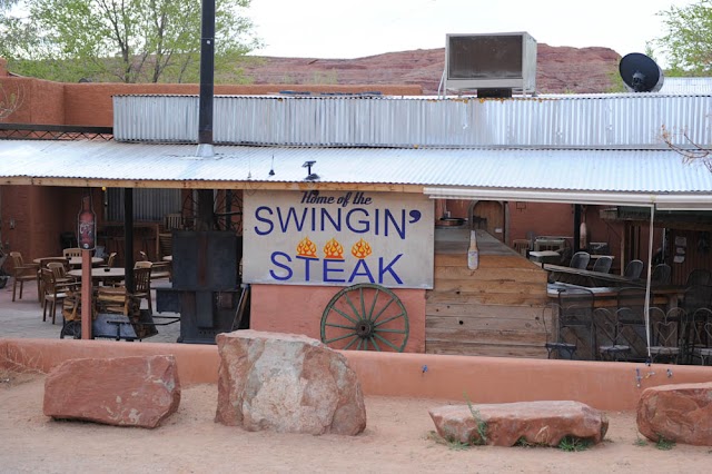 Mexican Hat Lodge