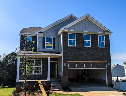 RE/MAX Moves - Kylie Weeks - Thumbnail
