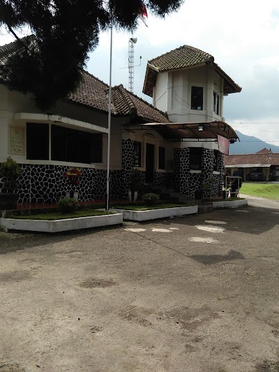 Photos of Polsek Cisarua