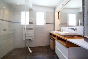 Photo n°9 de LOVENIGHT - Love room avec spa en Haute-Garonne, séjour romantique, nuit coquine, Love room proche de Toulouse, espace coquin à Auterive (Hôtel bien-être)