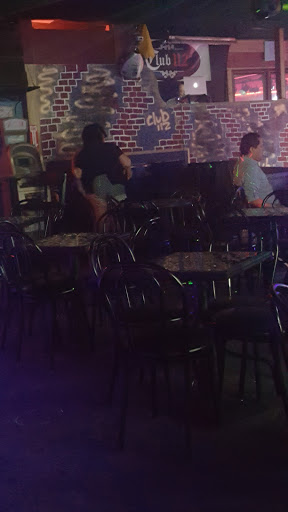 Genny's Sports Bar - Thumbnail