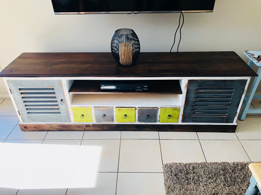 D&J's Upcycled Furniture and Restoration - Thumbnail