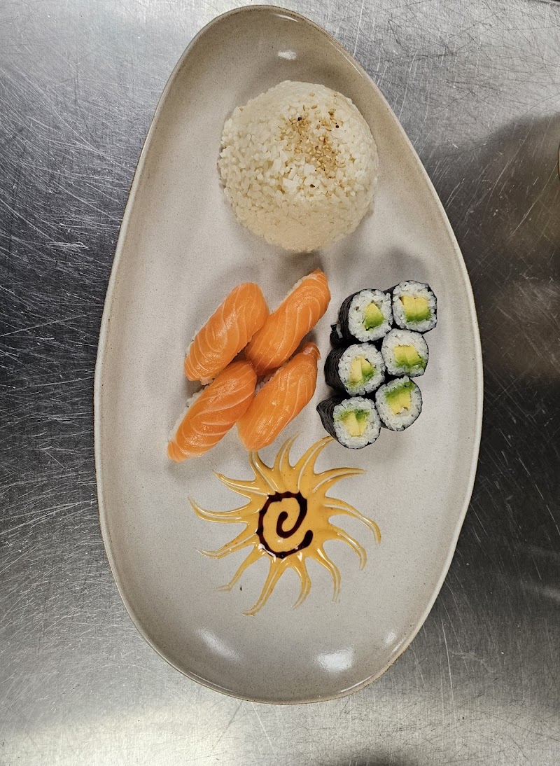 Eat Sushi — photo 9