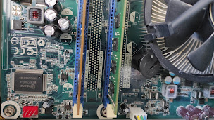 Photo n°1 de SOS Ordi 71 à Givry (Assistance et services informatiques)