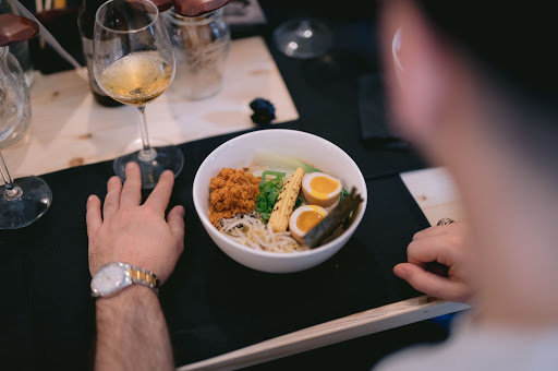 Den Ramen - Visual