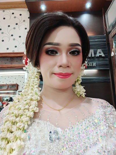 beauty-salon